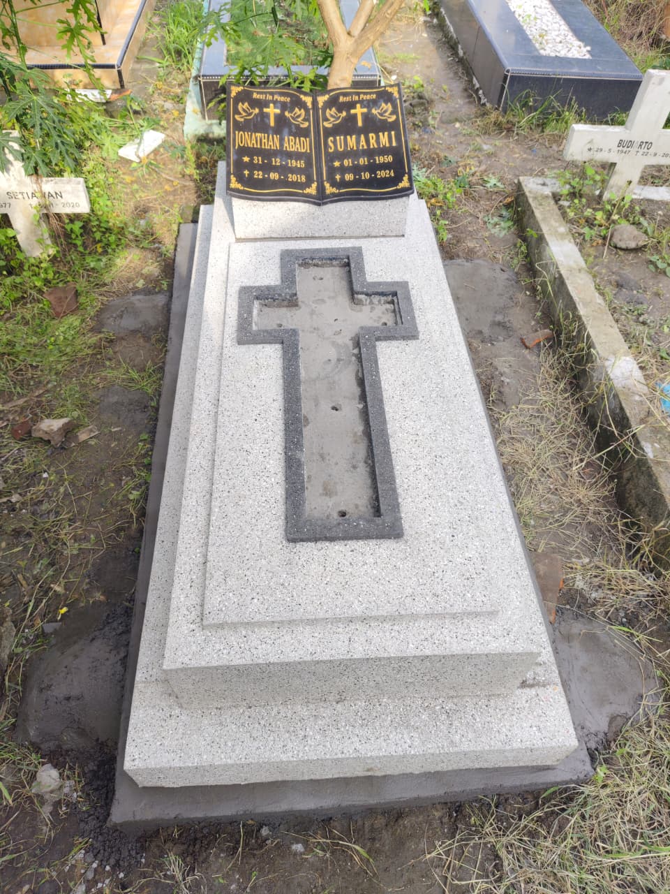 Gal-1 Pembangunan Makam Bongpay